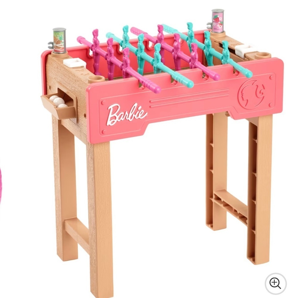 Mattel Barbie World Game Night Set - Pink and Green - Picture 3 of 4